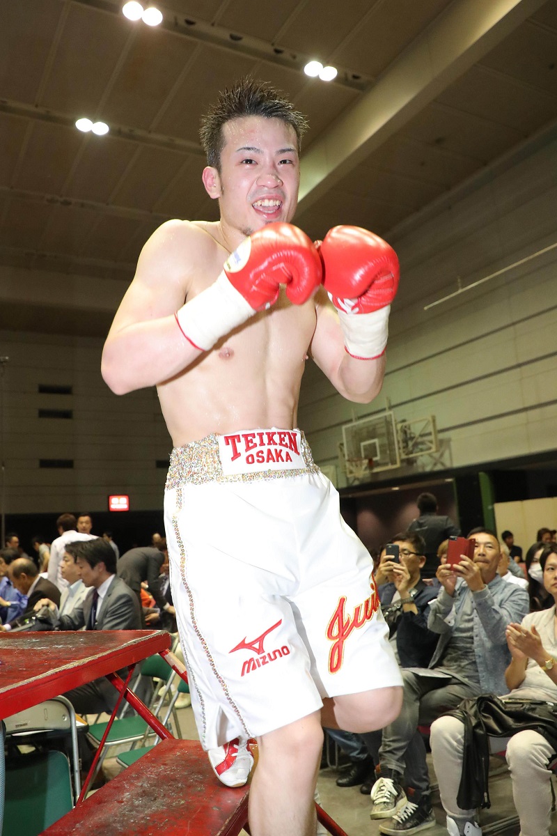 Junior featherweight Juiki Tatsuyoshi. Photo credit: Sports Hochi