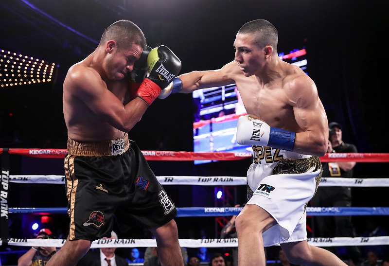 Lightweight Teofimo Lopez (right) vs. Daniel Bastien. Photo credit: Mikey Williams/Top Rank