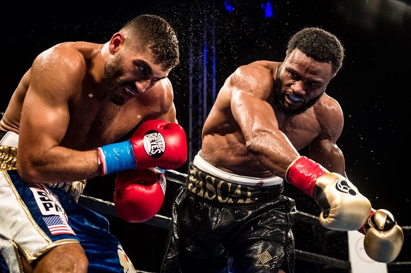 Jean Pascal (right) vs. Ahmed Elbiali. Photo credit: Douglas DeFelice/Premier Boxing Champions