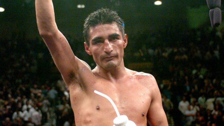 Erik Morales calls Jorge Paez Jr. fight ‘the last lane of my career’