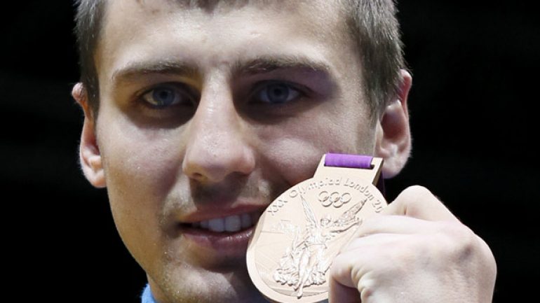 Top Rank signs Olympian Alexander Gvozdyk