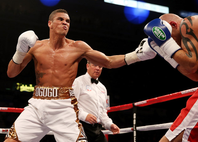 Anthony Ogogo fighting Kieron Gray during his pro debut in 2013. Photo by Scott Heavey/Getty Images.
