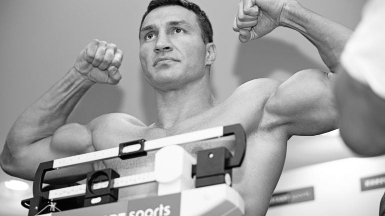 Wladimir Klitschko stops Alex Leapai in the fifth round