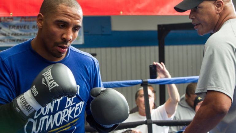 Reports: Andre Ward signs three-bout HBO deal