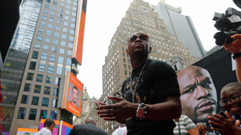 Floyd Mayweather Jr. says he will continue working with Golden Boy