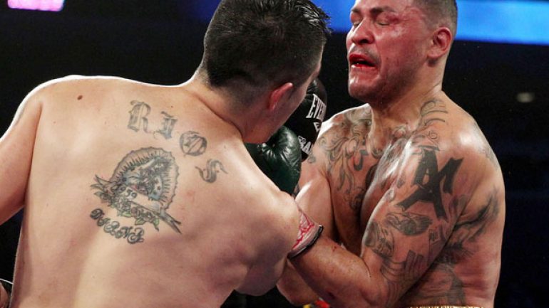 Ring Ratings Update: Mike Alvarado falls from 140-pound rankings