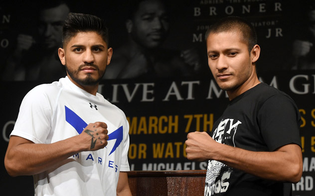 Abner Mares (L) with Arturo Santos Reyes ahead of their fight on March 7, 2015. Photo by Naoki Fukuda.