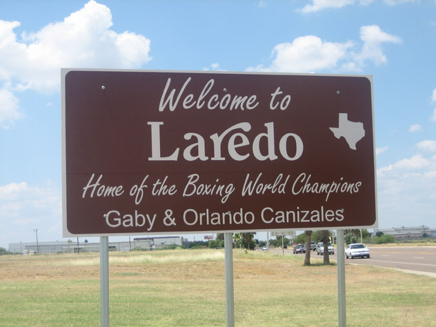 Canizales_brothers_honored_on_Laredo,_TX_sign_IMG_1077