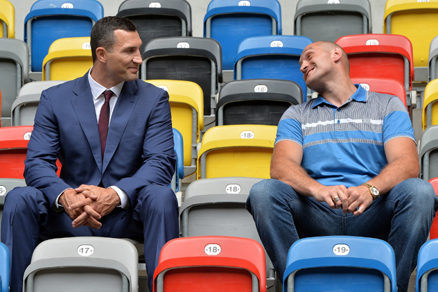 Tyson Fury (R) alongside Wladimir Klitschko during the press tour to promote their October fight. Photo by Sascha Steinbach/Bongarts-Getty Images