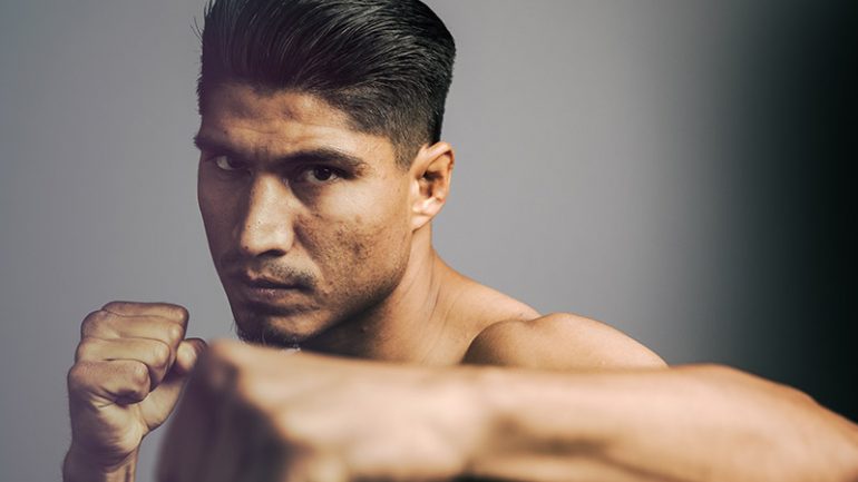 Mikey Garcia hopes to fight Jorge Linares at 135 pounds later this year