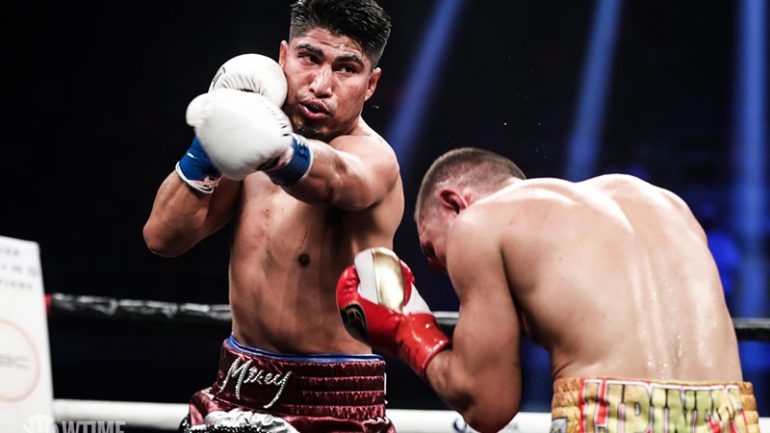 Mikey Garcia outpoints Sergey Lipinets in hard fight, wins IBF 140-pound title