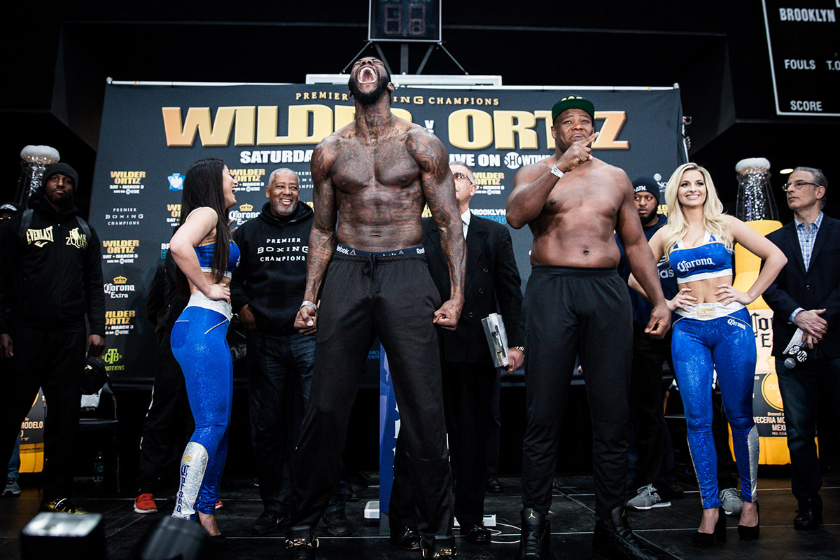 Photo gallery: Deontay Wilder-Luis Ortiz weigh-in - The Ring