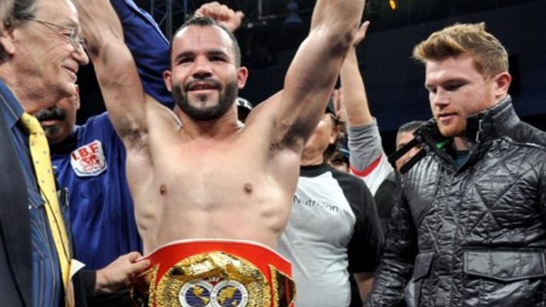 Ramon Alvarez-Nicolas Luques Palacios bout takes place this Saturday in Mexico City