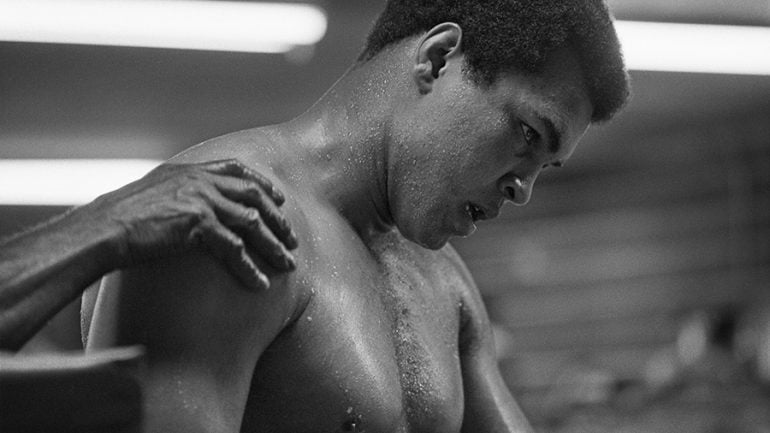 New book features Muhammad Ali in previously unpublished photos