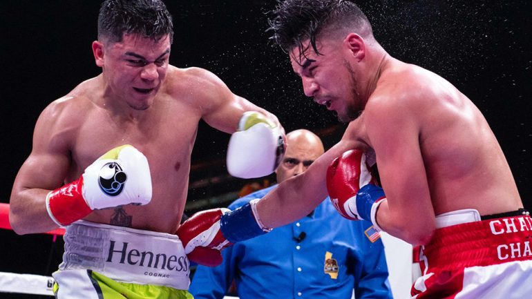 Joseph Diaz outpoints Charles Huerta to win junior lightweight debut