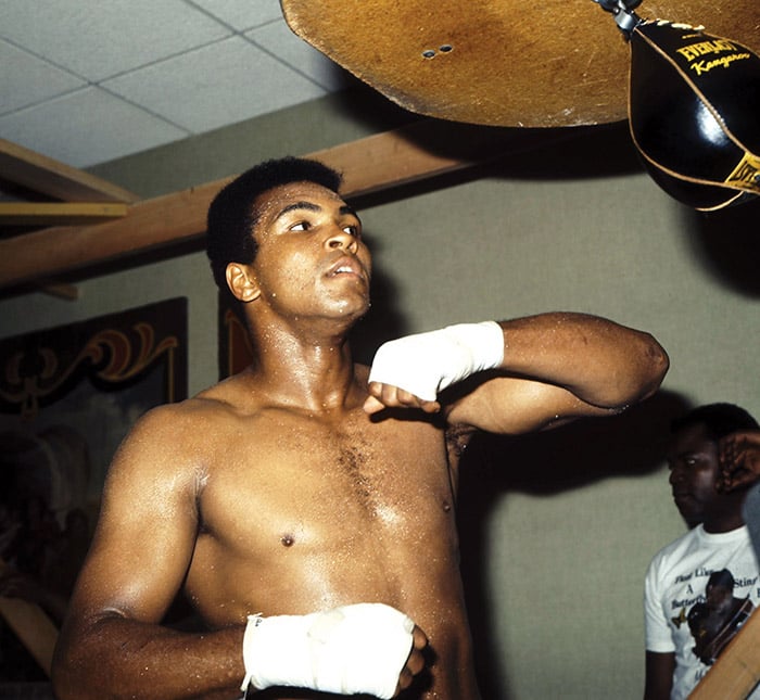 On This Day: Muhammad Ali knocks out Ron Lyle to retain heavyweight  championship - The Ring