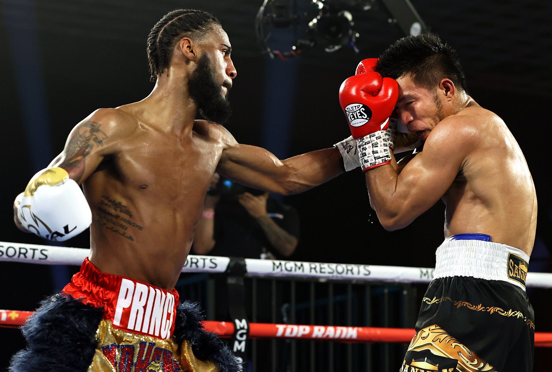 Albert Bell takes on Jonathan Romero in homecoming bout with a title shot in sight