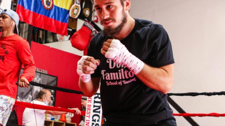 Ruben Villa to return to action versus Horacio Garcia on April 15