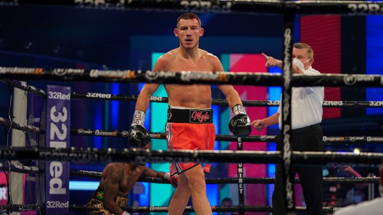 Liam Williams scores a first-round knockout of Andrew Robinson, wants Demetrius Andrade next