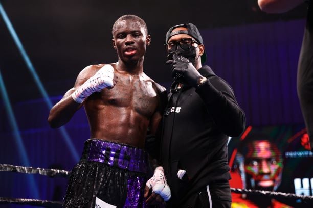 Richardson Hitchins Survives Stiff Test From Gustavo Lemos, Claims Decision Win In IBF Title Eliminator