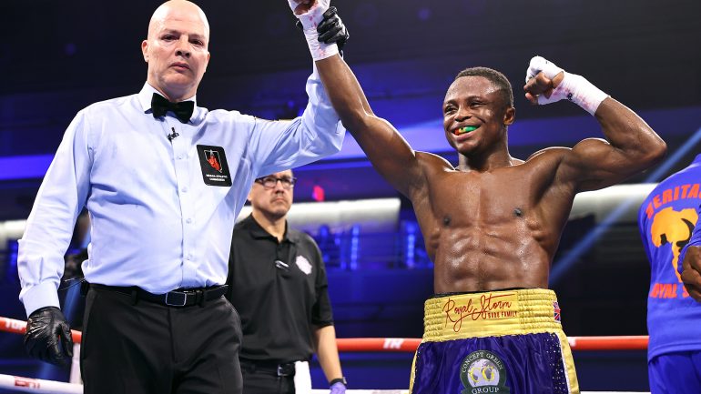 Isaac Dogboe wins by MD, Mikaela Mayer retains crown on Top Rank show