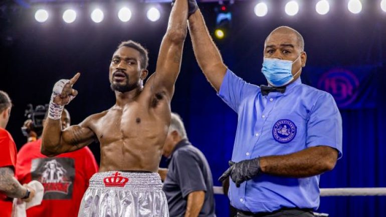 Deaf boxer Julian ‘Quiet Storm’ Smith fights to make boxing hear him