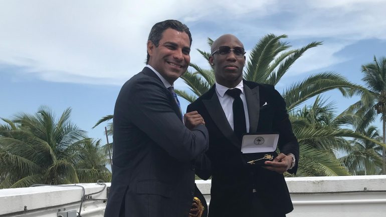 Yordenis Ugas honored with the Key to the City of Miami