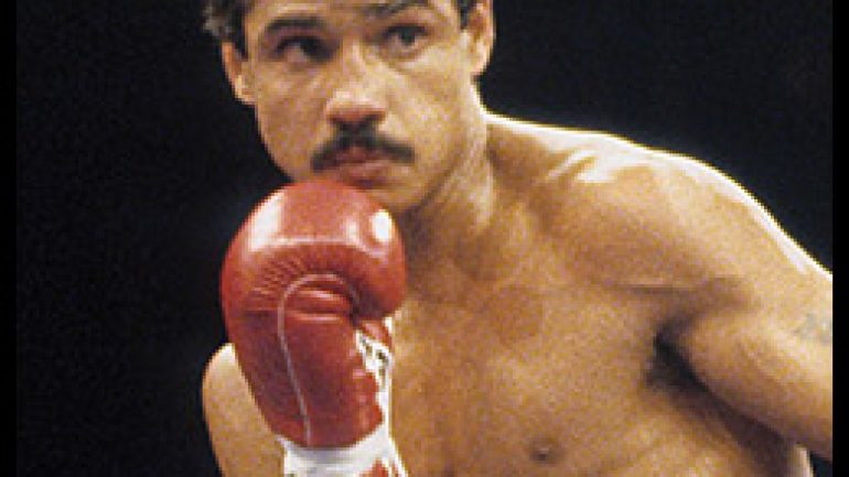 On This Day: Alexis Arguello gets off the canvas to KO Andy Ganigan