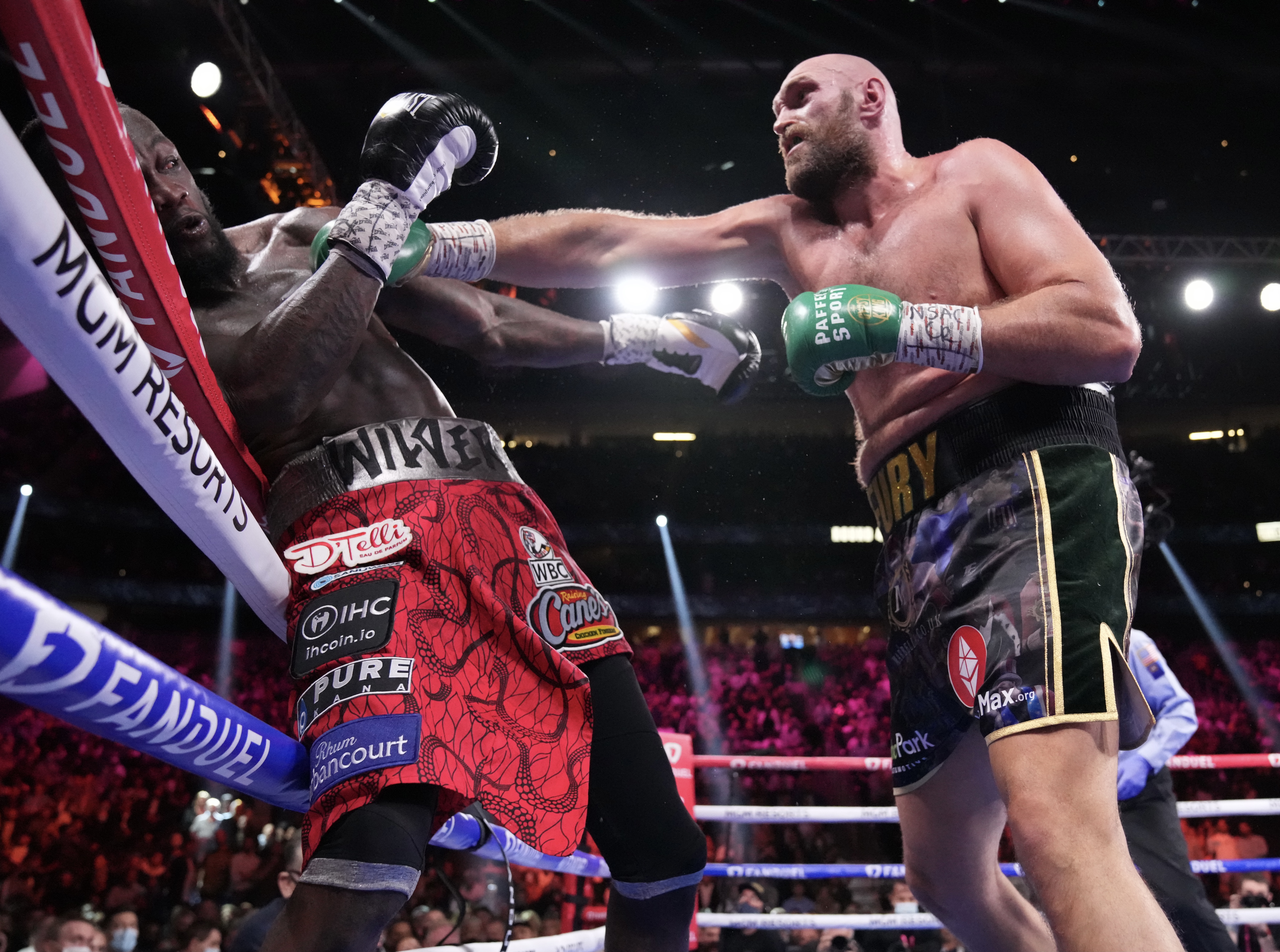 Fighting Words — Fury-Wilder 3 Five Knockdowns and Two Elevations