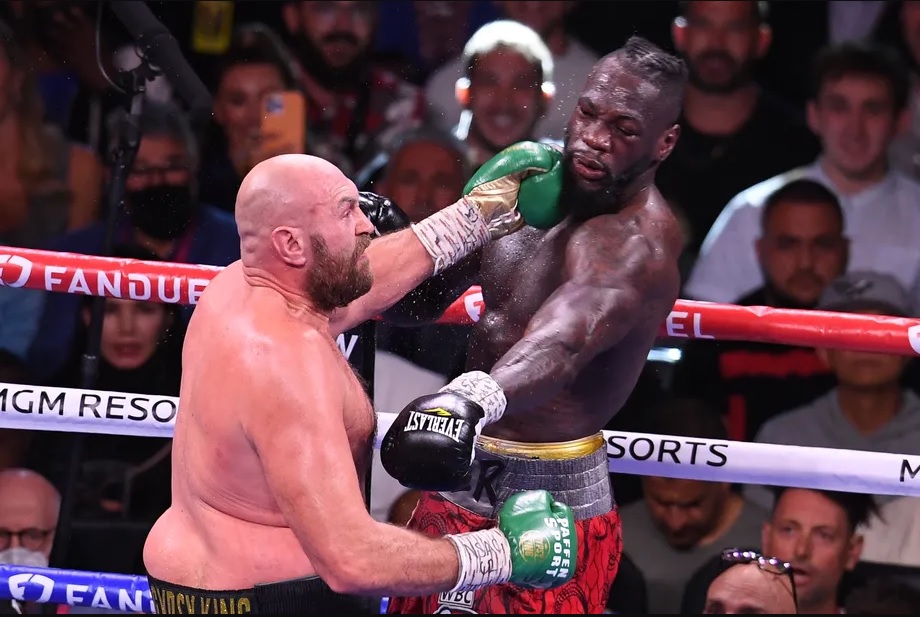Tyson Fury (left) and Deontay Wilder gave their all. Photo credit: Robyn Beck/AFB via Getty Images