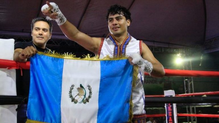 Lester Martinez faces late-sub Jaime Hernandez Lopez on Thursday in Mexico