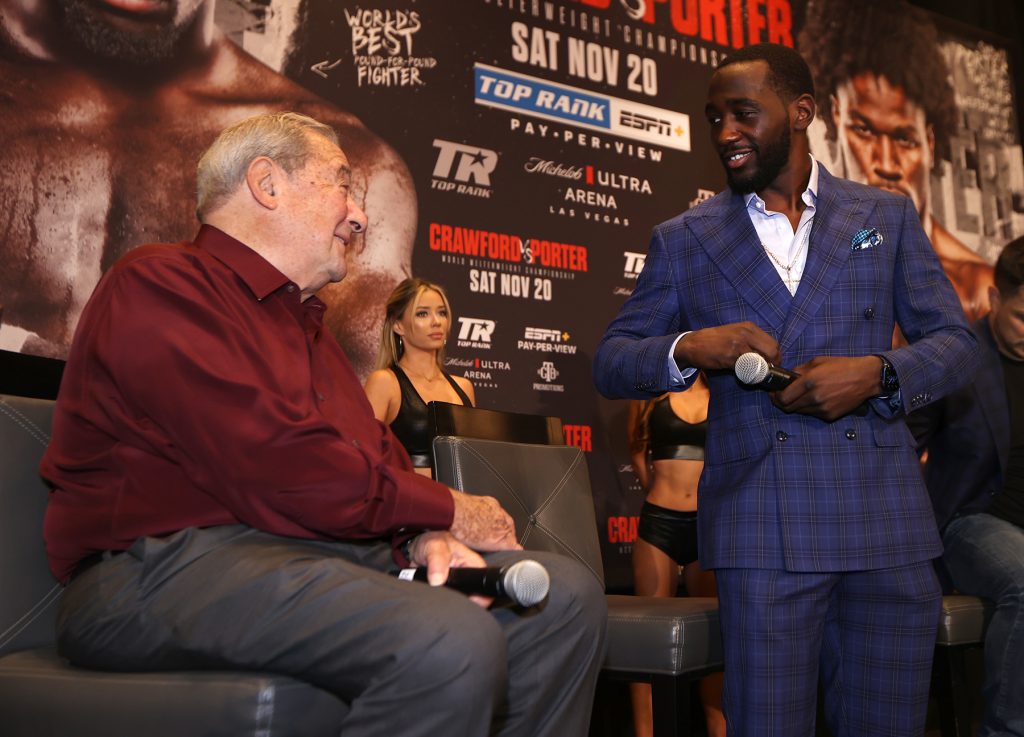 Bob Arum (L) and Terence Crawford (R) - Photo by Mikey Williams/Top Rank Inc via Getty Images)