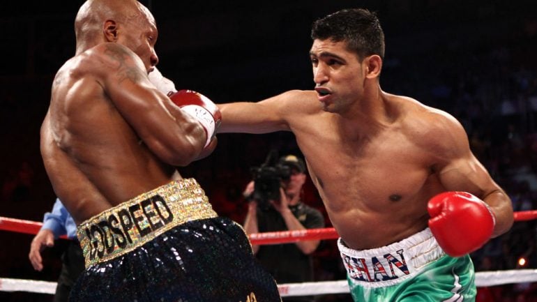 On this day: Amir Khan scores knockout over Zab Judah, unifies IBF and WBA 140-pound titles