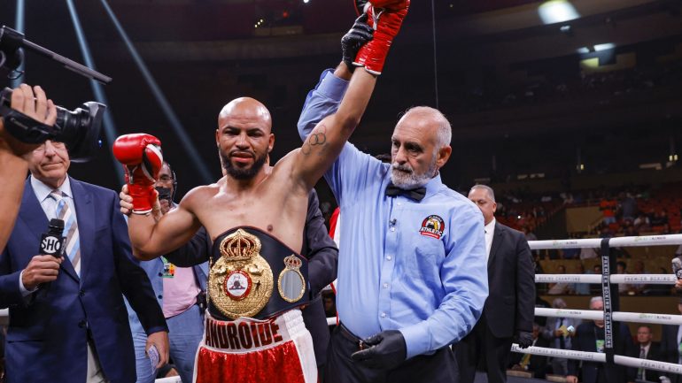 Hector Garcia ordered to face mandatory challenger Lamont Roach by May 20