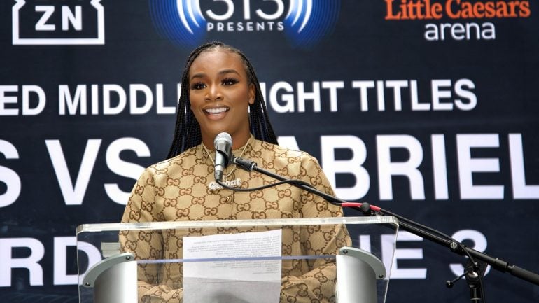 Claressa Shields aims to setting the record straight against Hanna Gabriels in homecoming bout