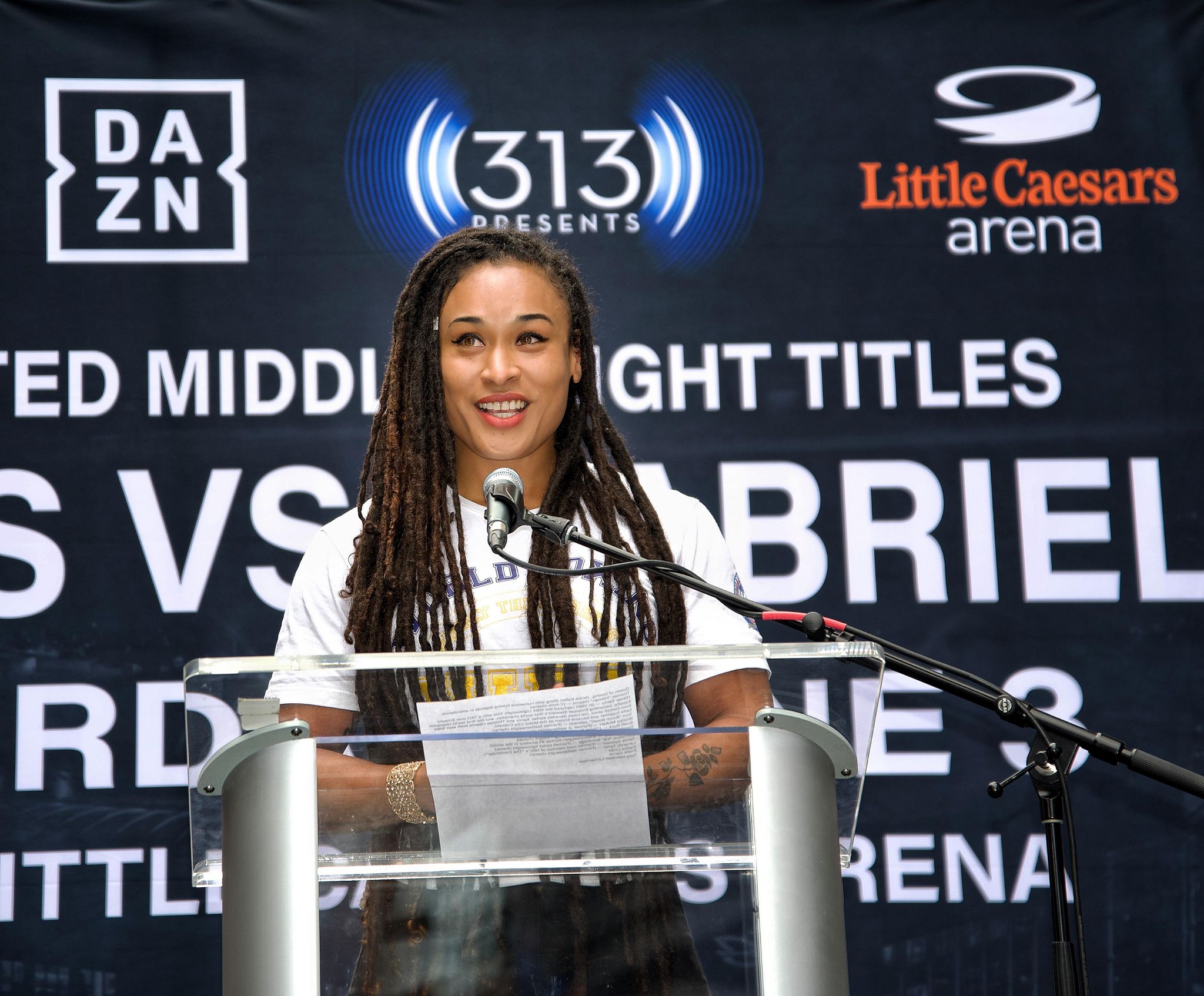 Hanna Gabriels fights for pride and heritage in her rematch against Claressa Shields