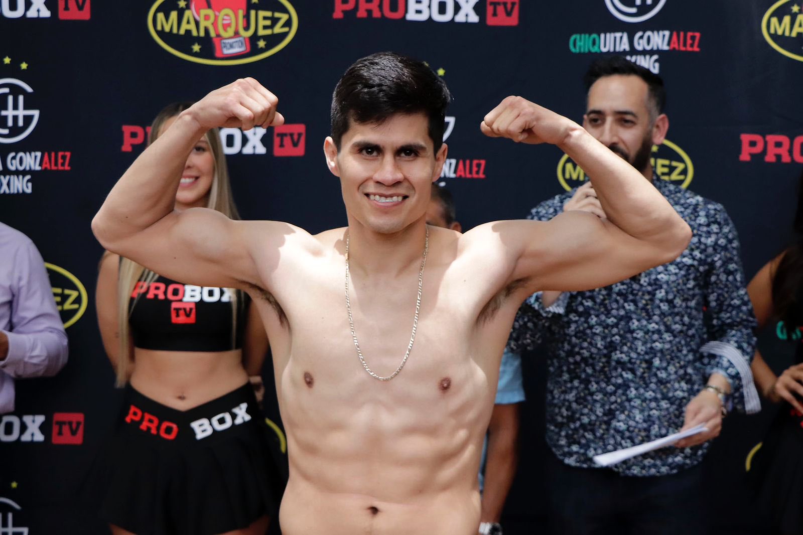 Carlos Sanchez looks to put his career back on track against Alexander Duran