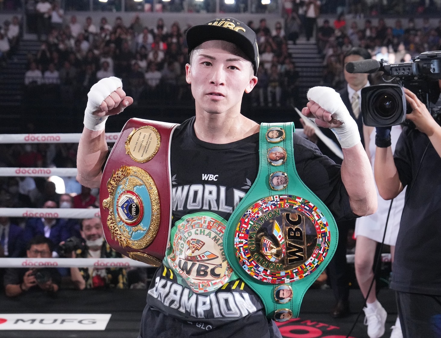 Naoya Inoue fights Marlon Tapales with Ring junior featherweight belt at stake on Dec. 26