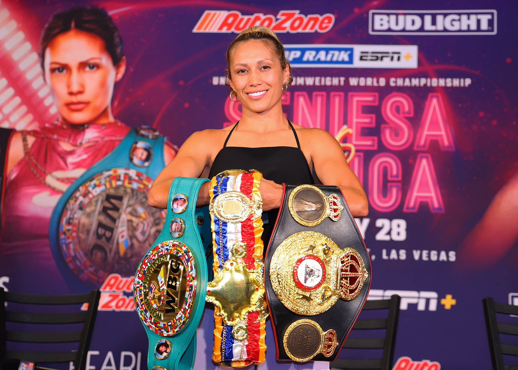 Seniesa Estrada outpoints Leonela Yudica in tough fight, retains Ring, WBC, WBA 105-pound titles