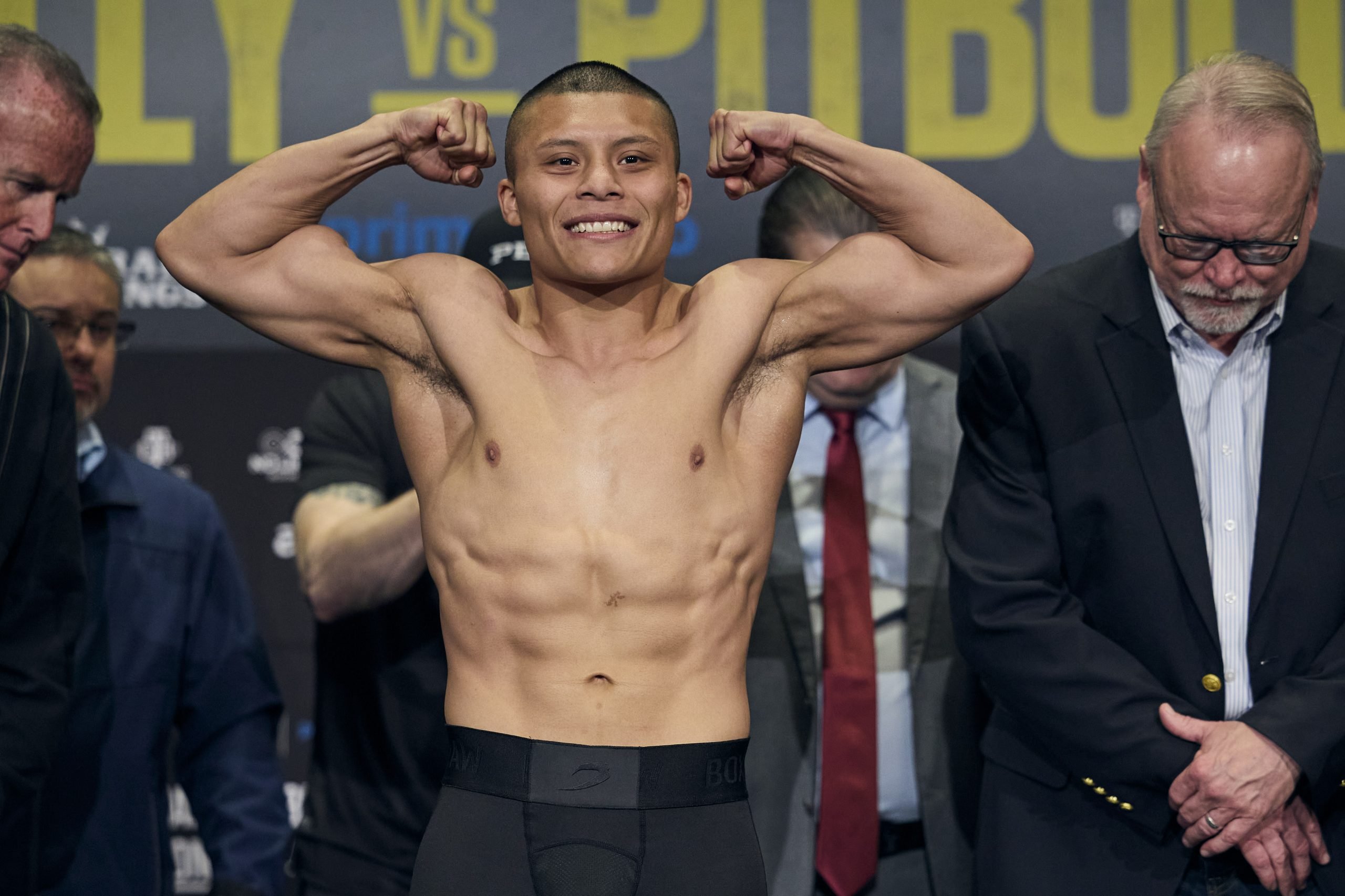 WATCH: Isaac Cruz says Rayo Valenzuela fight will be entertaining, wants Ryan Garcia showdown