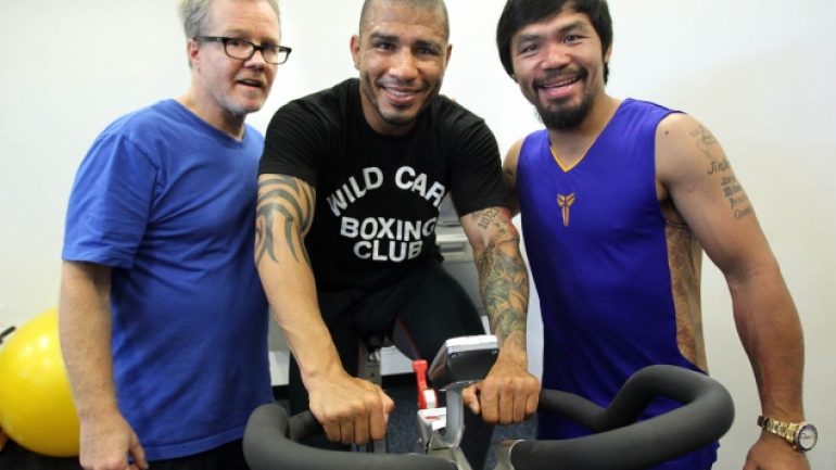 Pacquiao visits Cotto at Wild Card